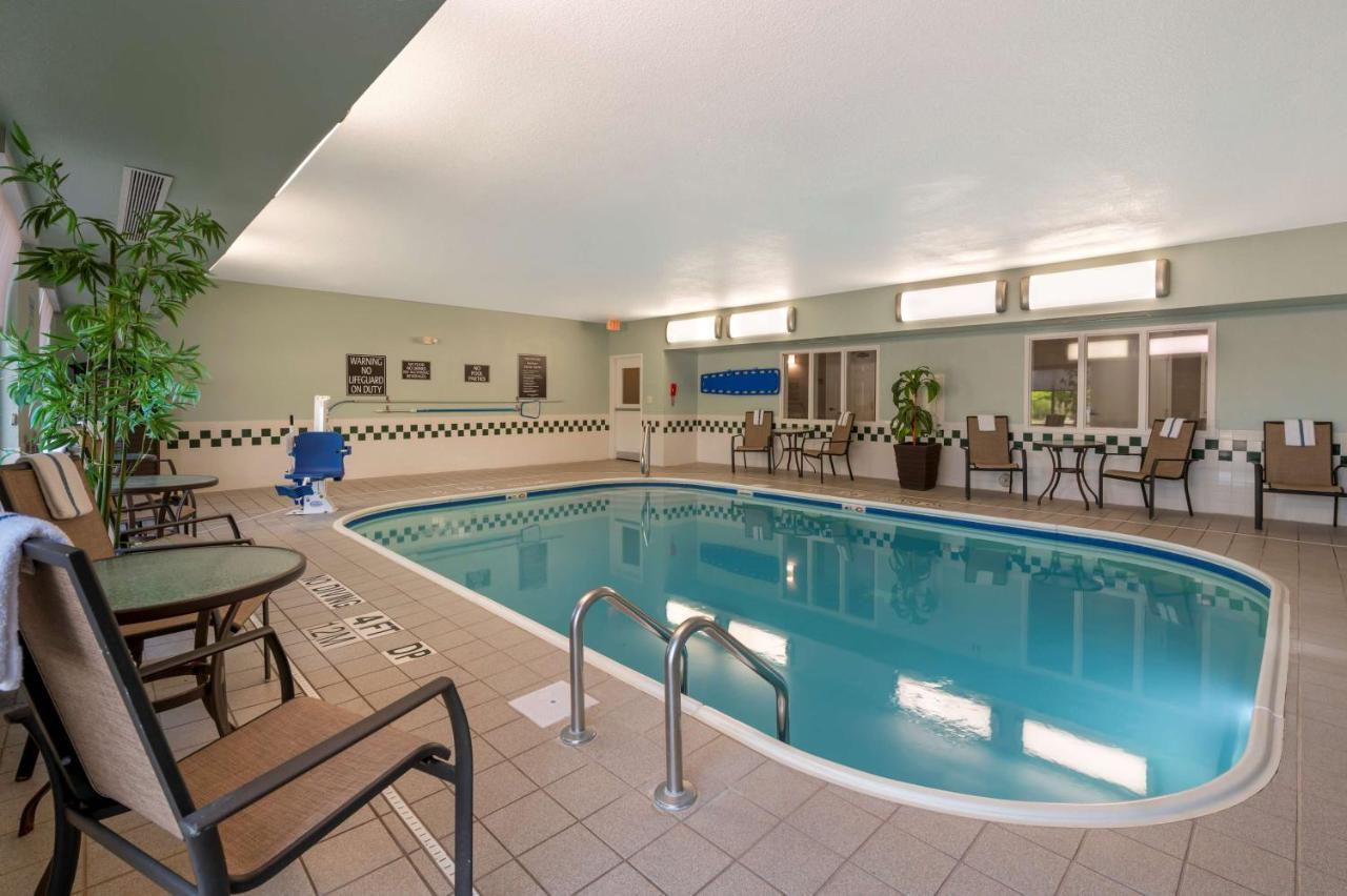 Best Western Hilliard Inn & Suites Eksteriør bilde