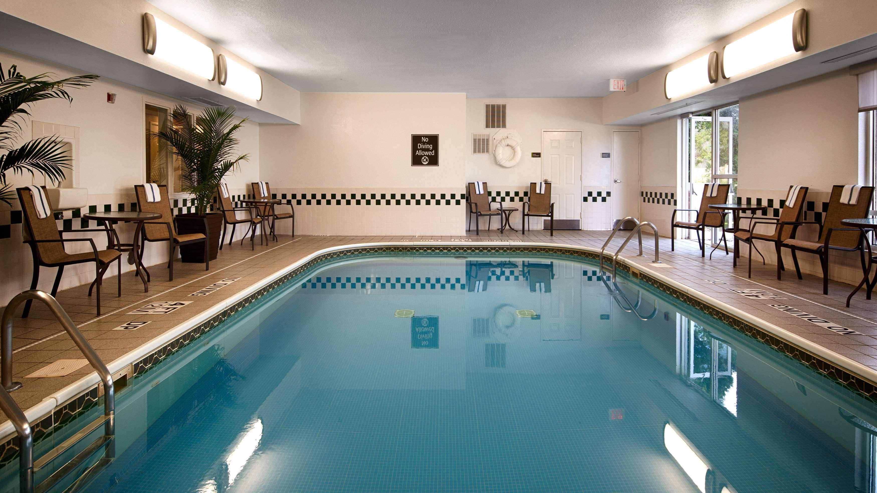 Best Western Hilliard Inn & Suites Eksteriør bilde