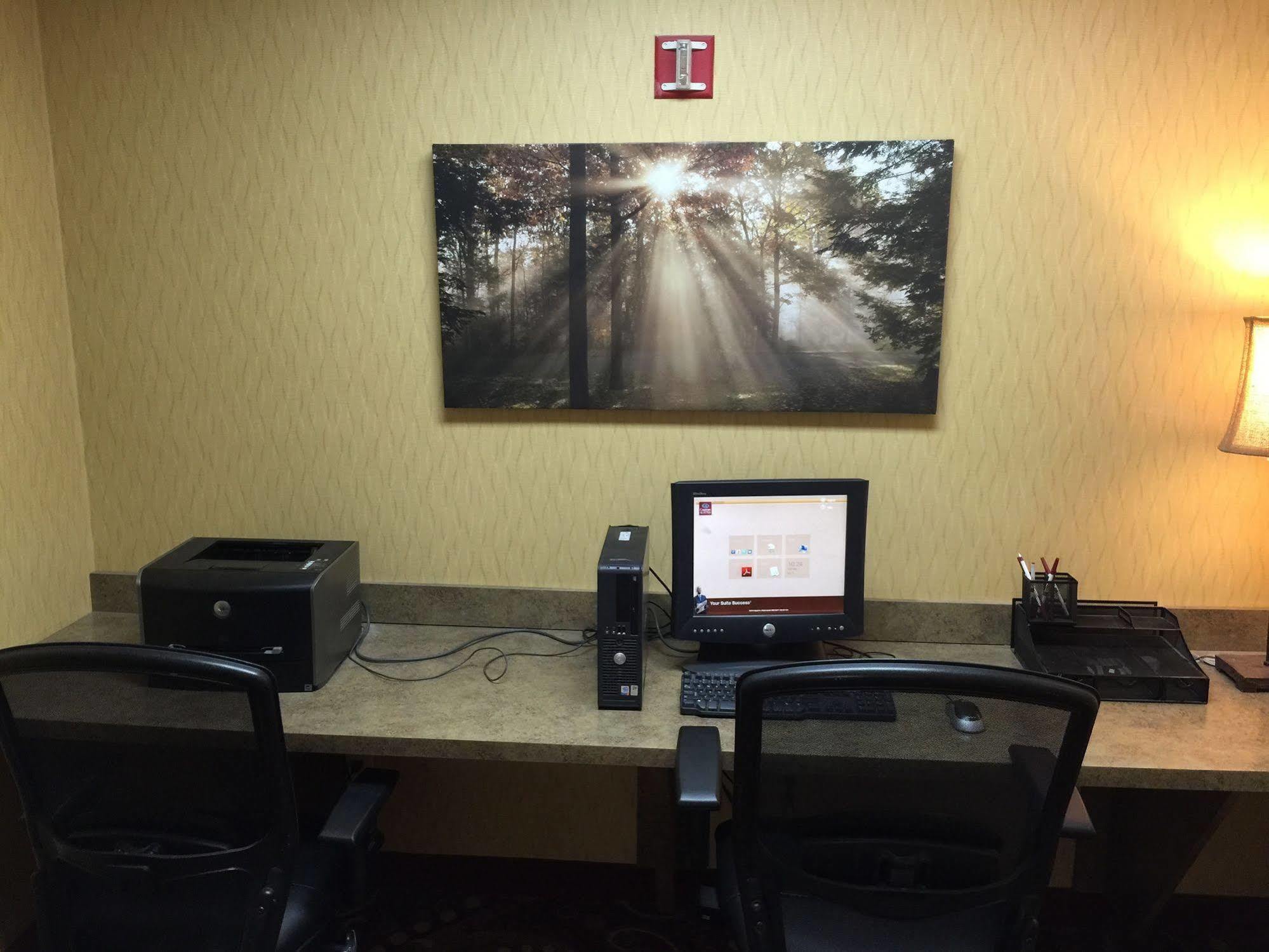 Best Western Hilliard Inn & Suites Eksteriør bilde